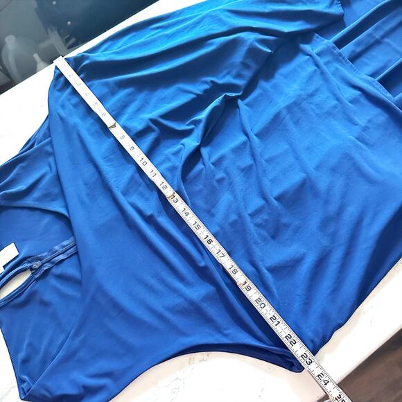 Chico's Size 4 Royal Blue Sleeveless Fly Jersey Jumpsuit Women's Plus Size 20 - Picture 11 of 12